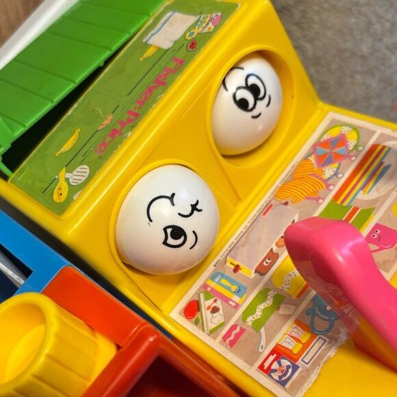 Vintage Fisher-Price Bright Kitchen Playset - Picture 8 of 10